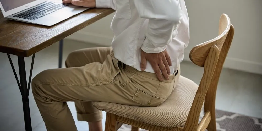 腰の痛み